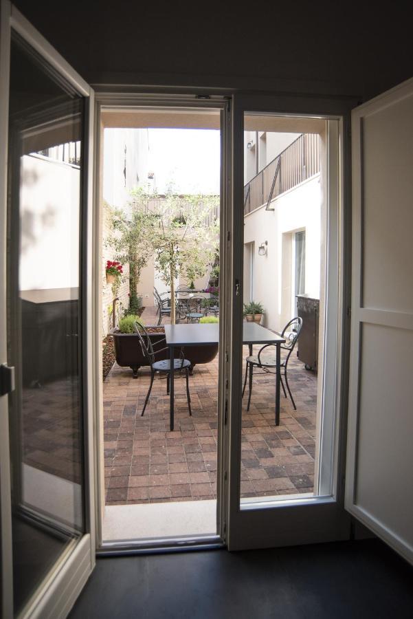 Bb Letterario Bed & Breakfast ราเวนนา ภายนอก รูปภาพ