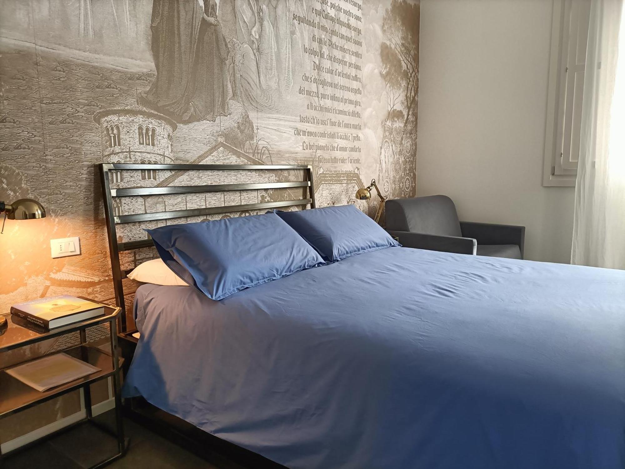 Bb Letterario Bed & Breakfast ราเวนนา ภายนอก รูปภาพ